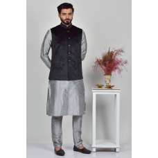 Black Slim Fit Readymade Mens Waistcoat