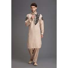 PEACH COMFORTABLE AND STYLISH PAKISTANI EID KURTA SALWAR 